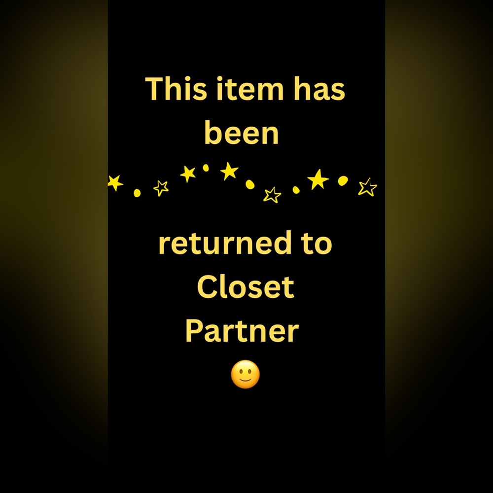 ⭐️This Item Has Been Returned to my Closet Partner⭐️